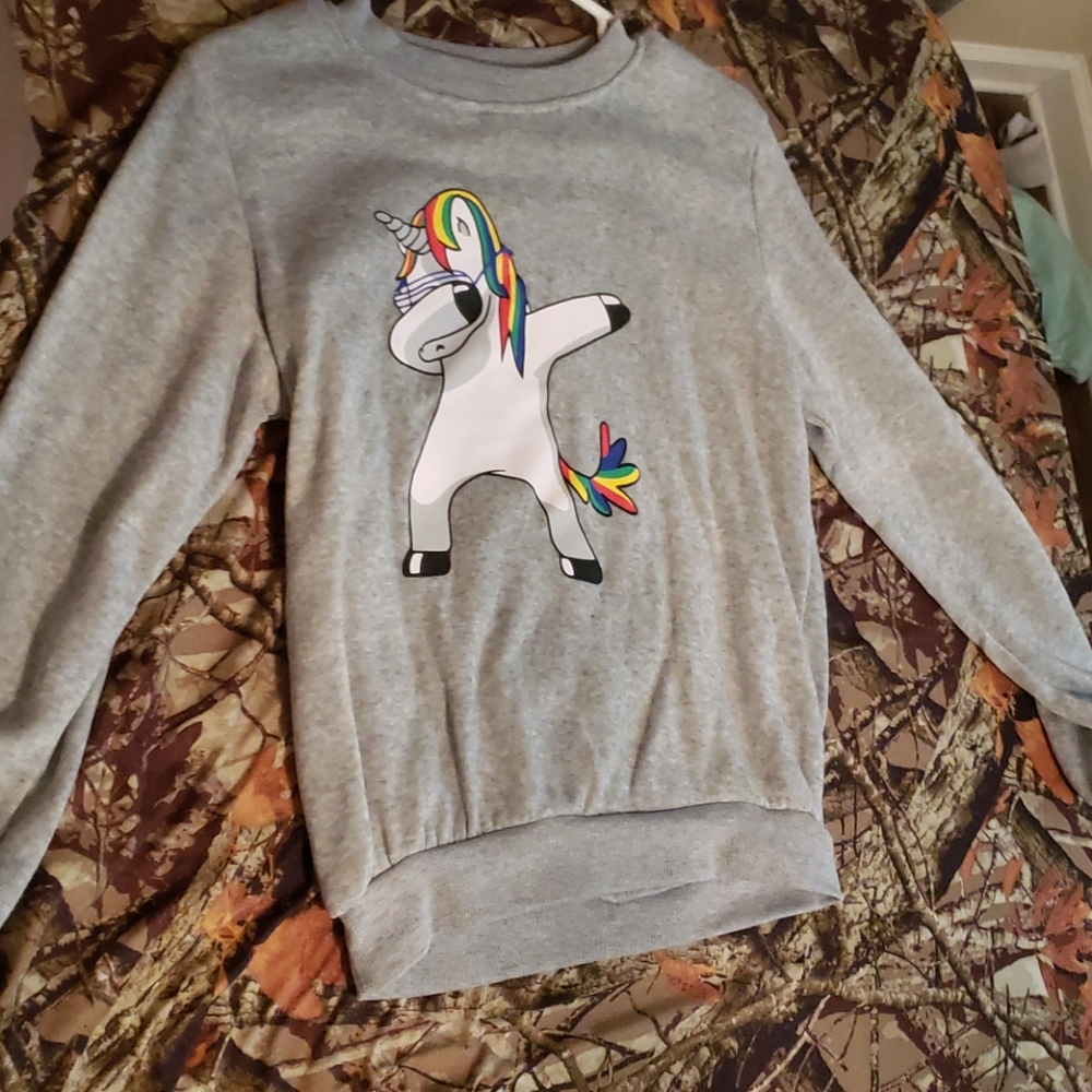 Unicorn sweater